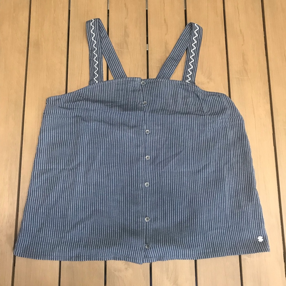 ⭐️HP🎉 Roxy Beach Lights Strappy Top - Picture 3 of 5